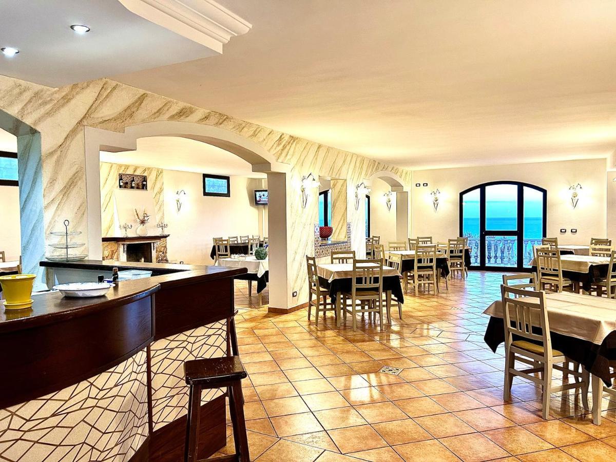 La Collina Sul Mare Bed & Breakfast Palma di Montechiaro Luaran gambar