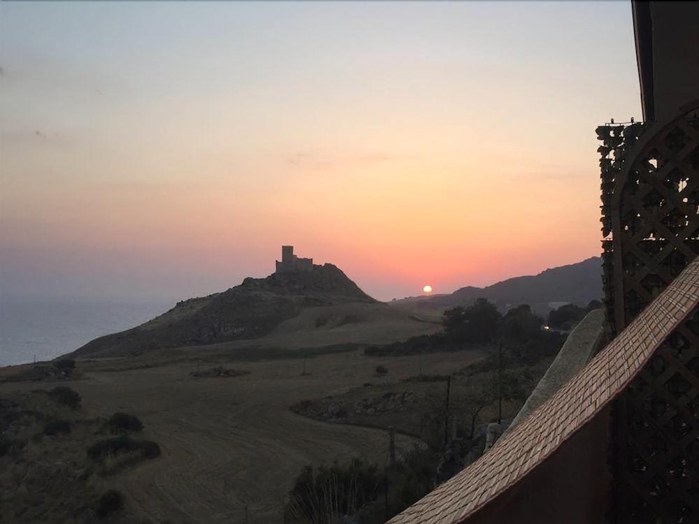 La Collina Sul Mare Bed & Breakfast Palma di Montechiaro Luaran gambar