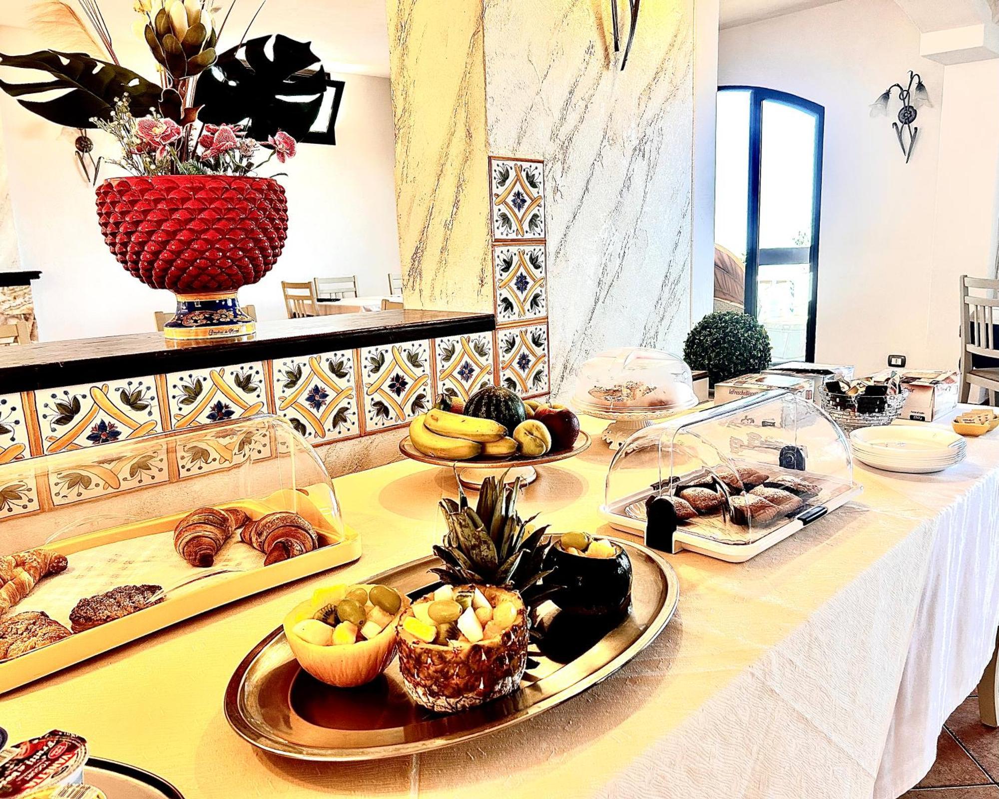 La Collina Sul Mare Bed & Breakfast Palma di Montechiaro Luaran gambar